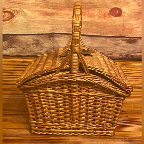 Other - VINTAGE WICKER BASKET